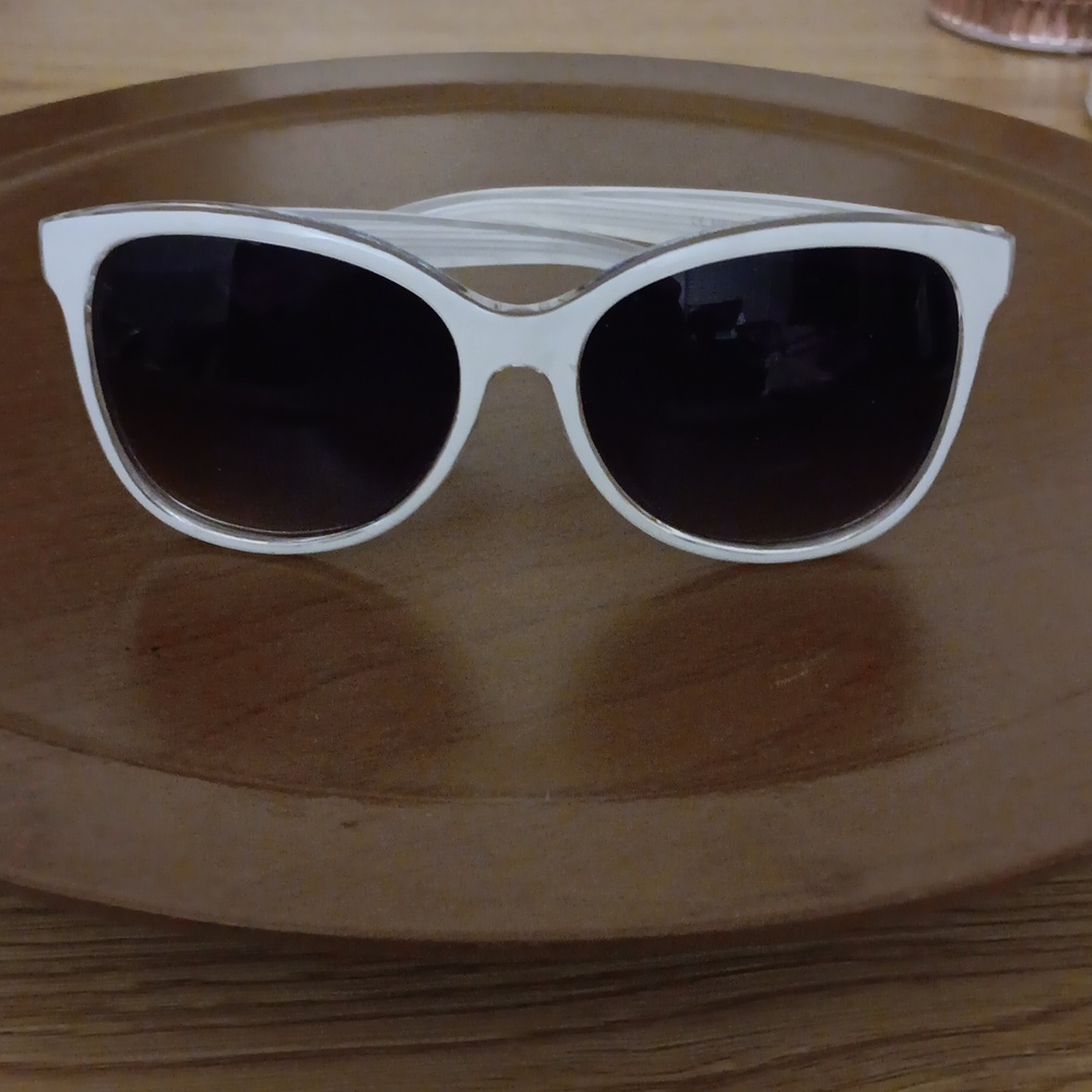 Ladies Fashion Sunnies